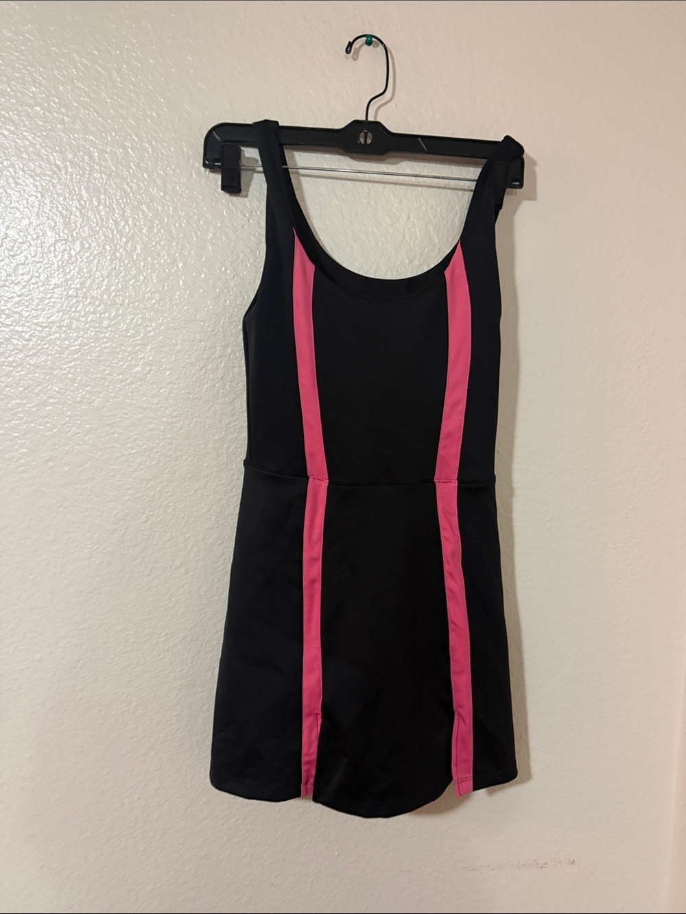 Beach Riot Black Mini shorts tennis Dress with Pink Vertical Stripes Sz XS - Picture 2 of 9